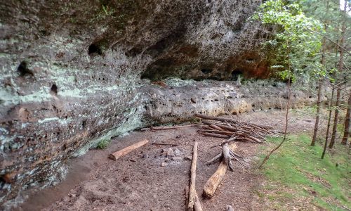 Dlouhý kámen převis
