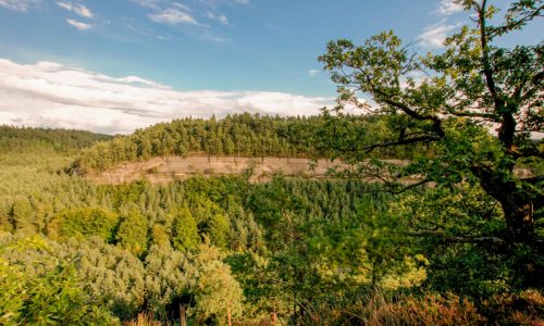 Výhled na Dlouhý kámen ze Stohánku